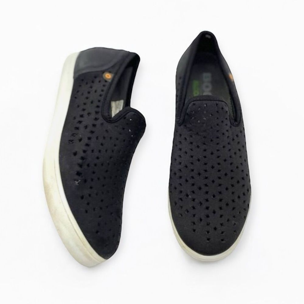☀️SALE☀️ BOGS Black Kicker Sneakers Size: 6 Youth